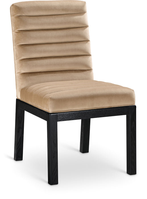 Evelyn - Dining Chair With Black Legs