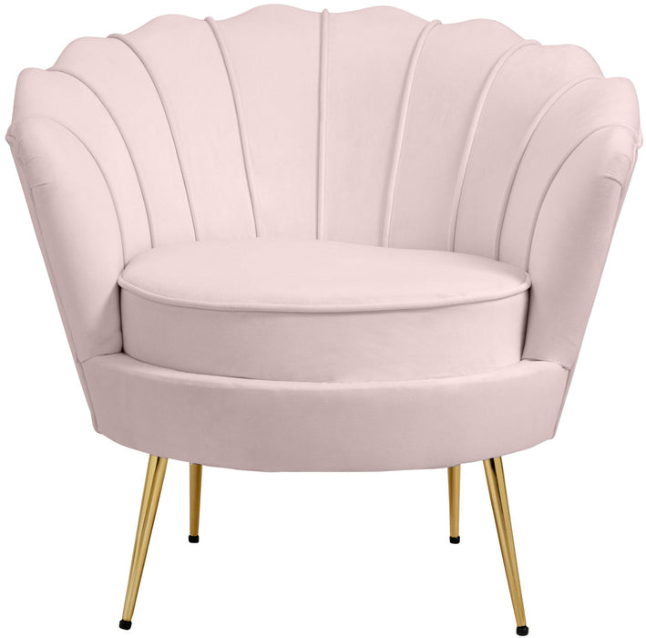 Gardenia Pink Velvet Chair