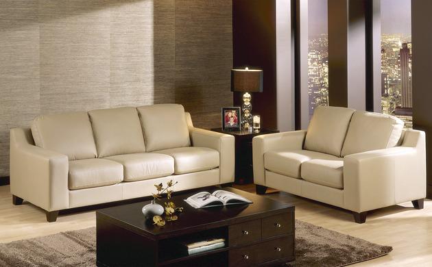 Palliser Furniture Reed Leather Loveseat