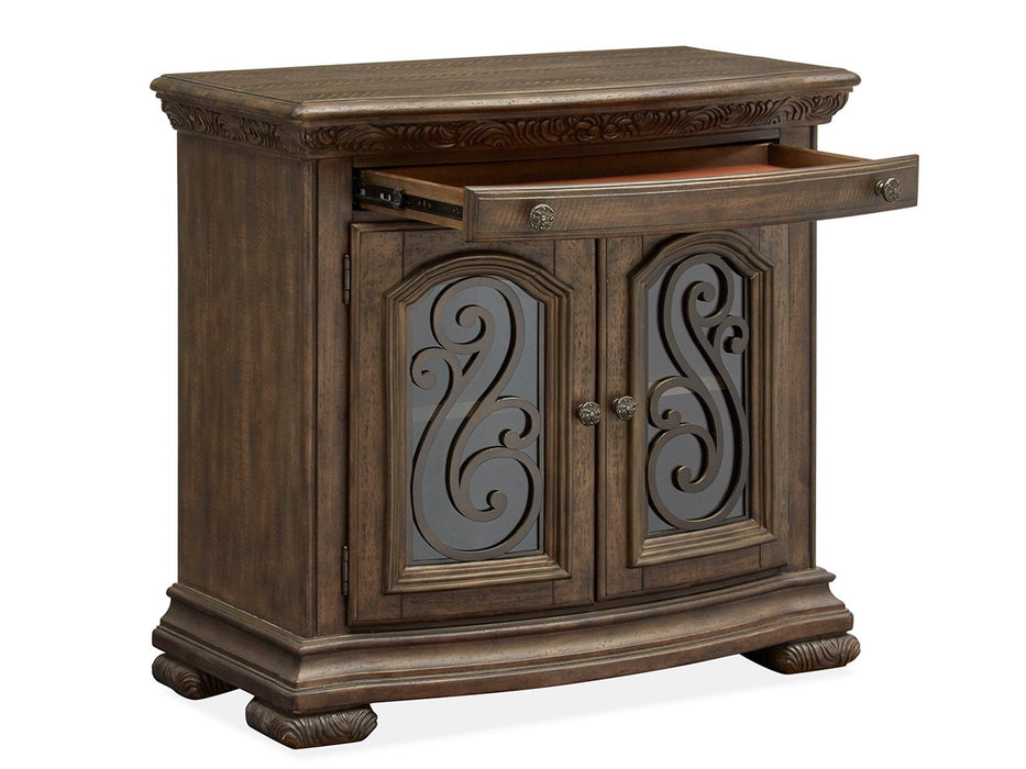 Durango - Bachelor Chest - Willadeene Brown