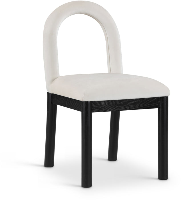 Conrad - Velvet Dining Chair With Black Legs
