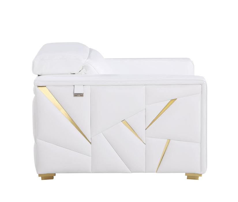 1120 - Leather Chair