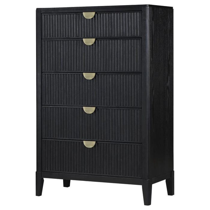 Brookmead - 5-Drawer Bedroom Chest - Black