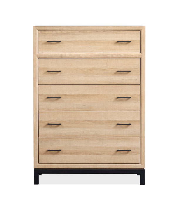 Bastain - Drawer Chest - Putnum Ivory