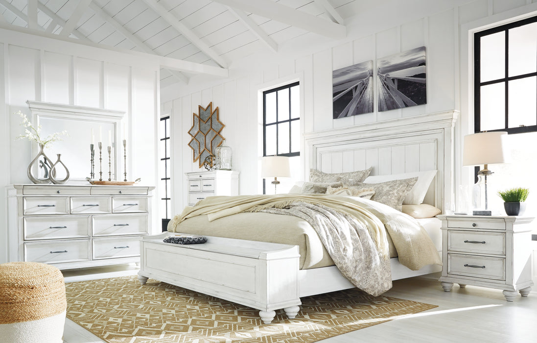 Kanwyn King Panel Bed with Storage with Mirrored Dresser