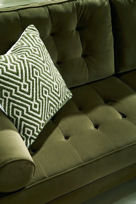 Reveon Lakes Loveseat