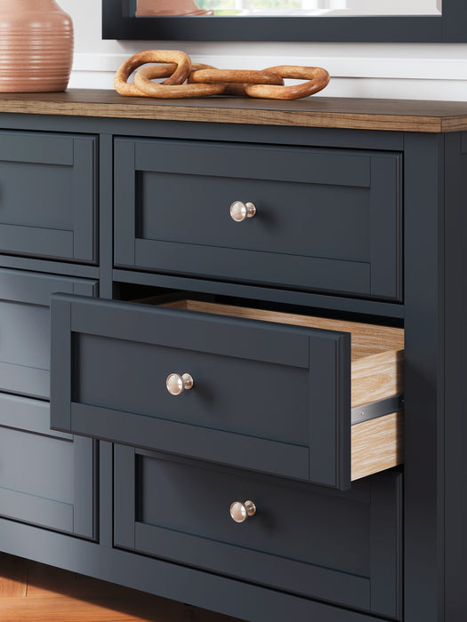 Landocken Full Panel Headboard with Mirrored Dresser and Nightstand