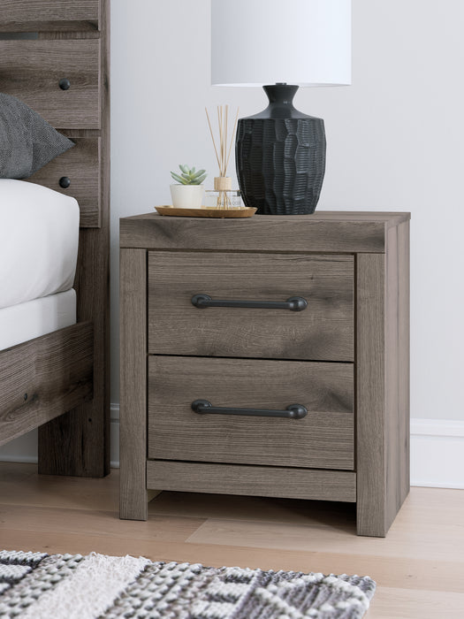 Graystorm King Panel Bed with Mirrored Dresser